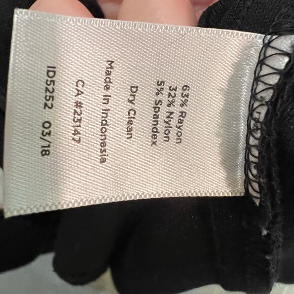 Talbots Petites Black Pencil Skirt Size 6P Officecore Corpcore Office Siren - Picture 6 of 6